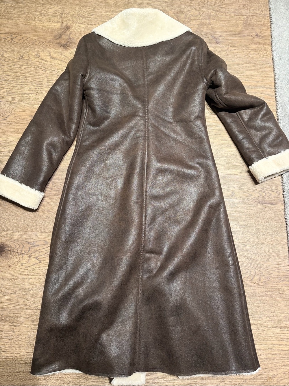 WeWoreWhat Faux Fur
Trench Coat size xs - Picture 7 of 7